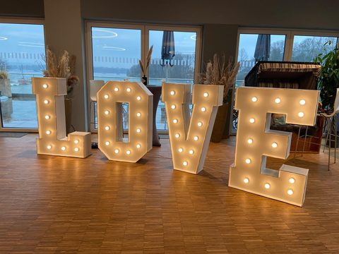 LOVE Buchstaben – Bild 2